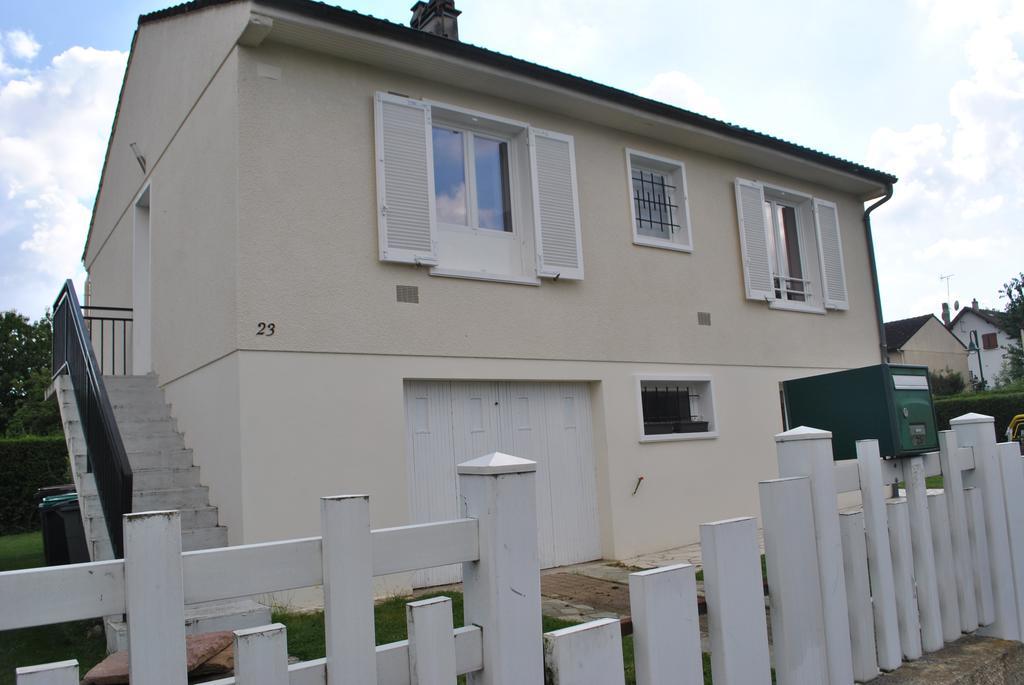 2 Bed House Near Disneyland Paris Montry Eksteriør billede